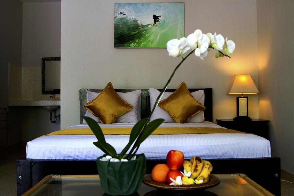 Ropik & Alik Home Stay أُلُواتو المظهر الخارجي الصورة