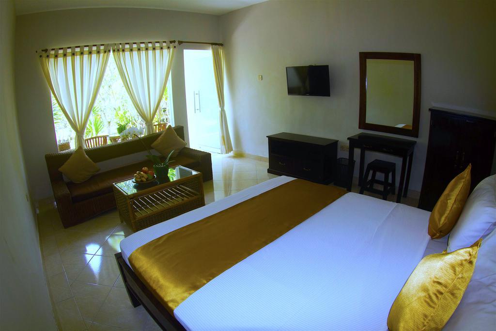 Ropik & Alik Home Stay أُلُواتو المظهر الخارجي الصورة